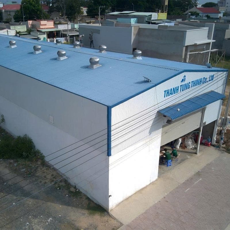 Xưởng 1 bên ngoài